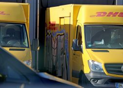 Paketautos Bei Jena Mit FCC Graffiti Besprueht 10